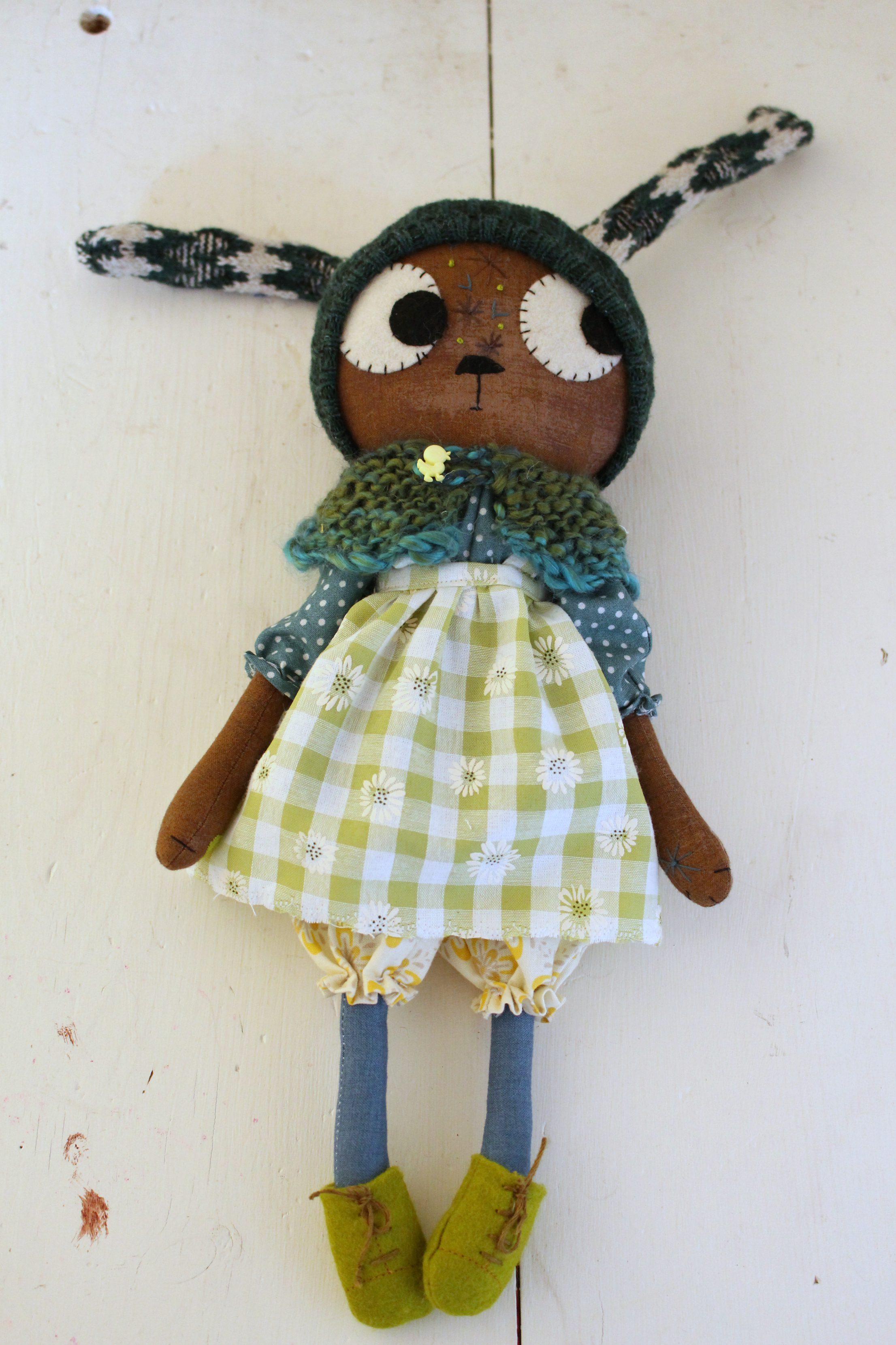 brown cat doll